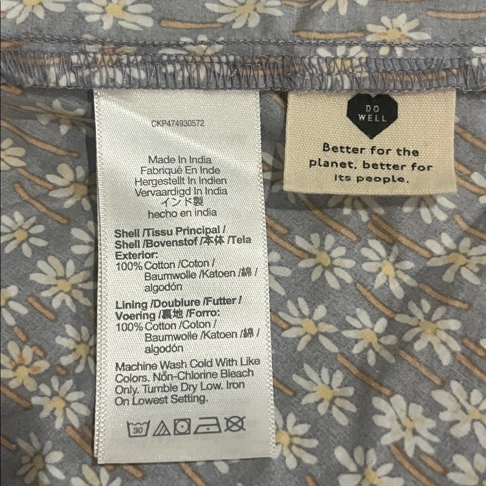 Madewell Floral Ruffle Trim Wrap Dress Cotton Large lavender gray white NWT - Picture 7 of 10